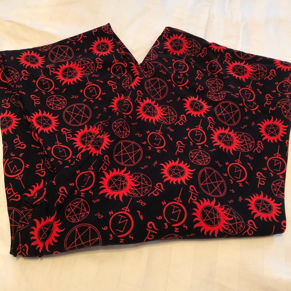 Supernatural inspired leggings